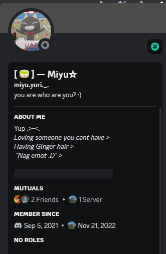 1 of the two people with no friend roles